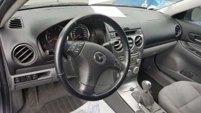 mazda_3.jpg